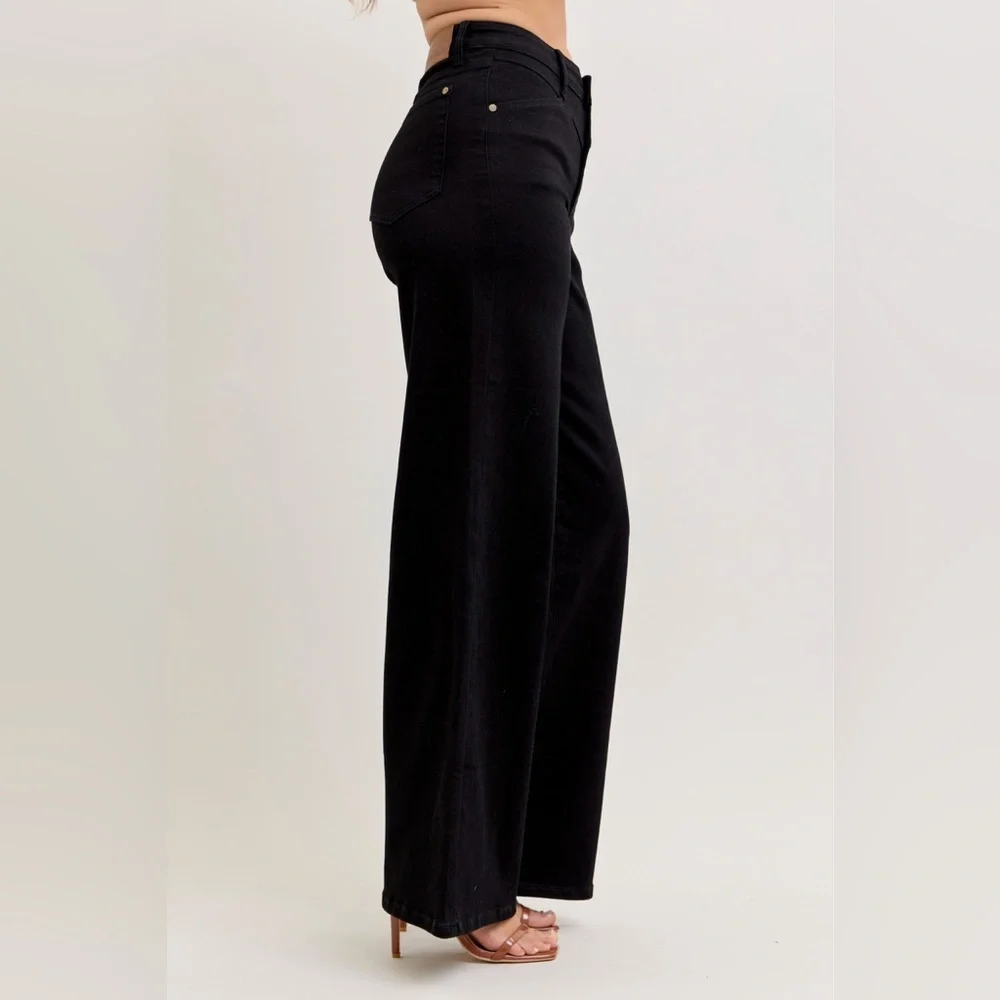 Judy Blue Black High-Waisted Wide Leg Jeans - Picture 7 of 10
